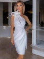 Elegancka biała sukienka